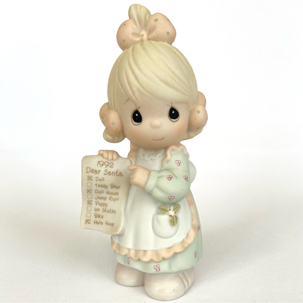 Precious Moments “But the Greatest of These is Love” Vintage Figurine 527688